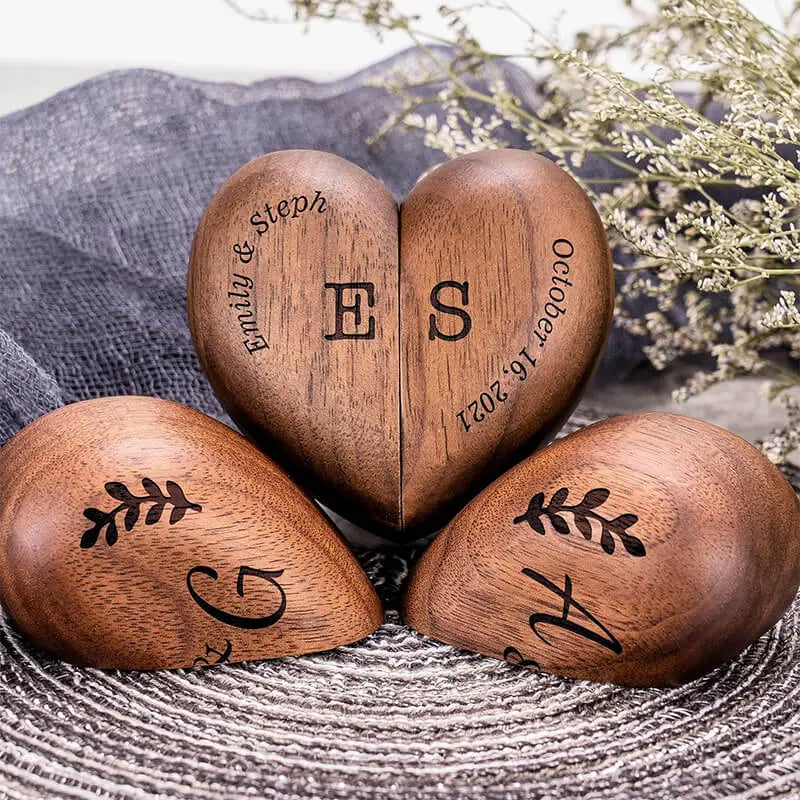 Yookin heart-shaped double slot ring box with four magnetic closures, shown closed and open in separate halves